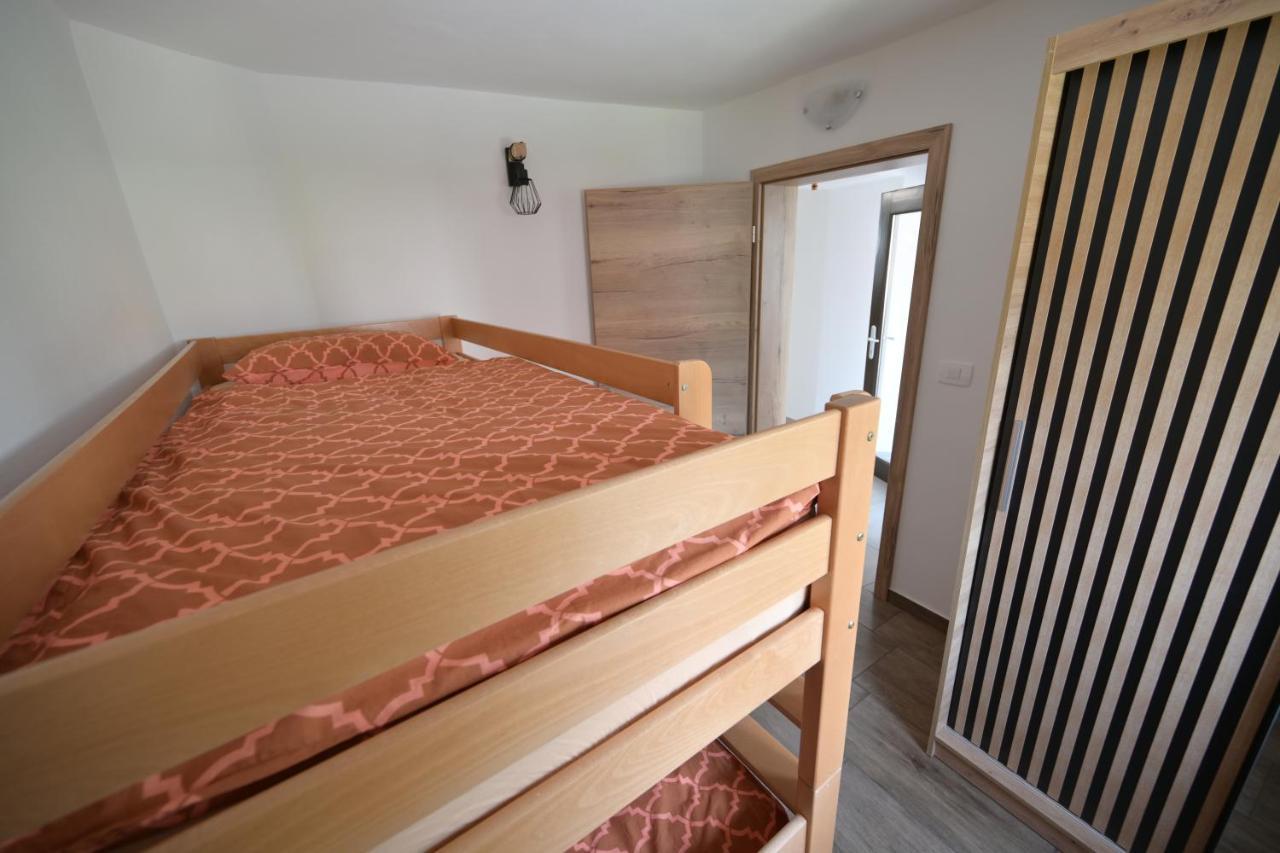 Apartments Ten Sen Kobarid Ngoại thất bức ảnh